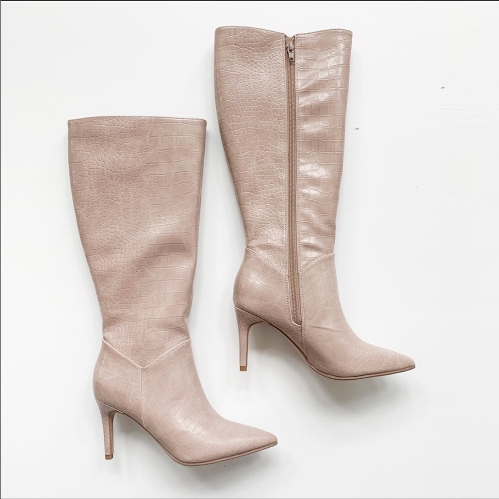 Boots/ Cream - new